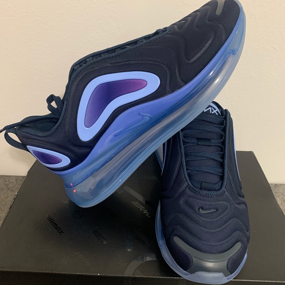 Nike air max’s 720